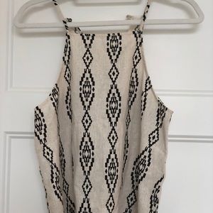 Black and white patterned crop top!